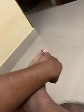 Rahul_the_playboy's Live XXX Chat