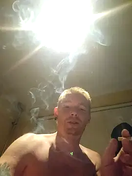 piercingpik Live XXX-chat