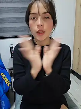 little_siin_'s Live XXX Chat