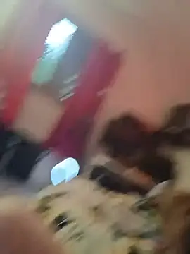 แชท XXX สดของ sissytrapdolly24