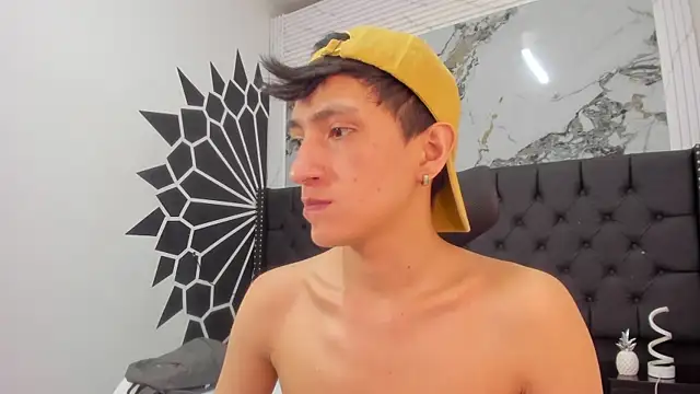 JohanSedas XXX чат на живо