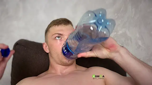 iron__chap's Live XXX Chat