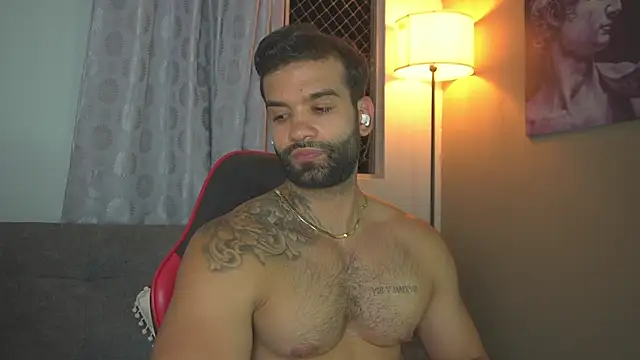 MarkHazze Adlı Modelin Canlı XXX Sohbeti