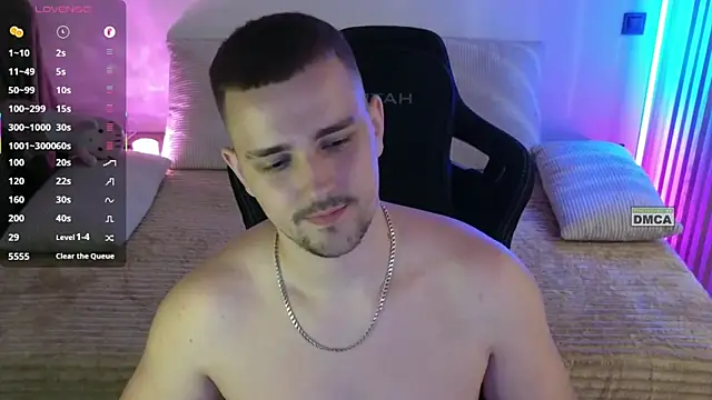 Larstar01n Live XXX chat
