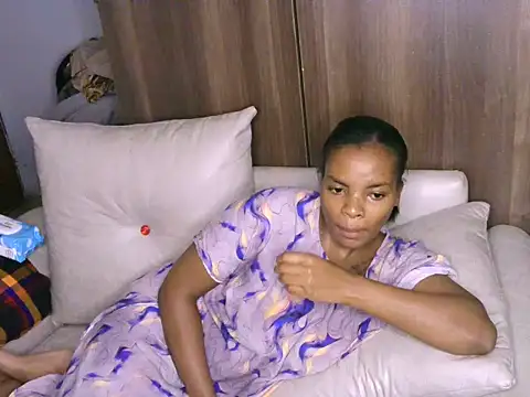 Chat XXX ao vivo de Bustycece
