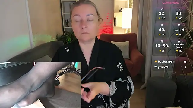 Alexandra_Kind Adlı Modelin Canlı XXX Sohbeti