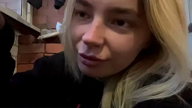 KimberliBaskerville live XXX chat