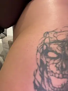 دردشة Rae_Lil_White الجنسية المباشرة