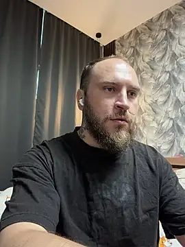 XXX chat uživo modela HermanFire