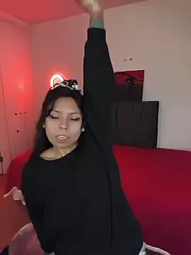 ivihetaira Chat XXX in diretta