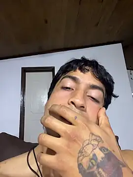 צ'אט XXX בשידור חי של Crisloverrr