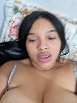 AnnaMil3J Live XXX-chat