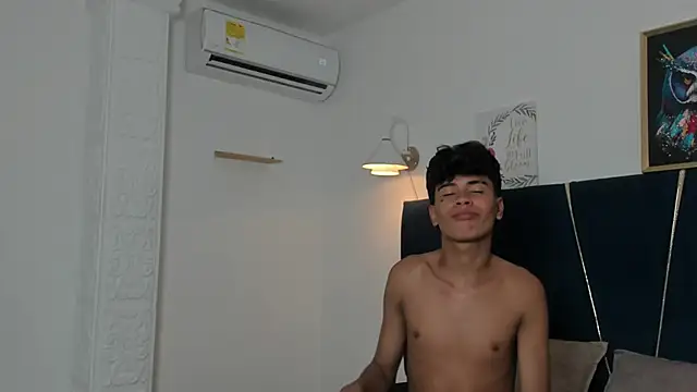 jacob_cum23's Live XXX Chat