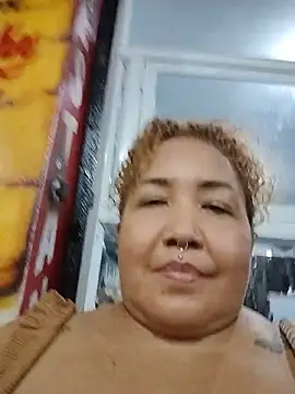Živý XXX chat CurvyHeat