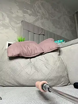 ChloeBrutn Live XXX chat
