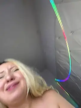 Živý XXX chat NibiruNairobi69