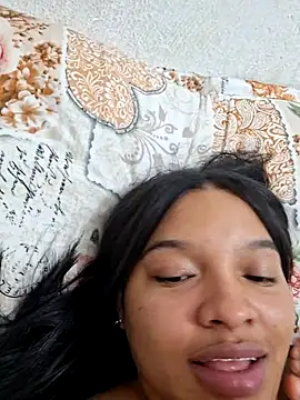 AnnaMil3J's Live XXX Chat