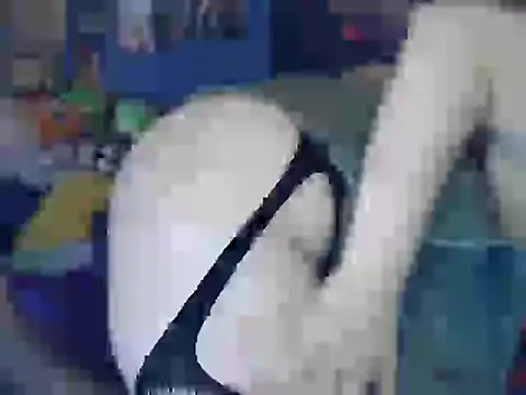 AuroraSyn79's Live XXX Chat