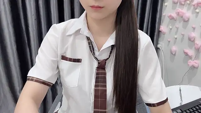 Chat XXX en directo de KaleAnisa