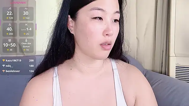 Tavie1744's Live XXX Chat