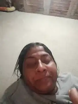 Chat XXX ao vivo de Giselabrunette25