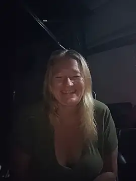 RavensLove's Live XXX Chat