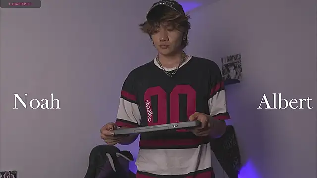 Chat XXX en directo de Otter_Moon