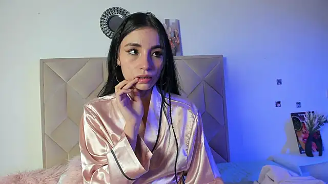 Chloe_Miller_2's Live XXX Chat
