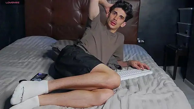 Chat +18 de DanielCrush1 ao vivo