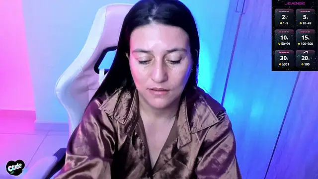 Saskyaa's Live XXX Chat