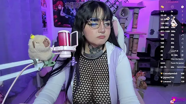 Онлайн чат XXX MaddyFooxx