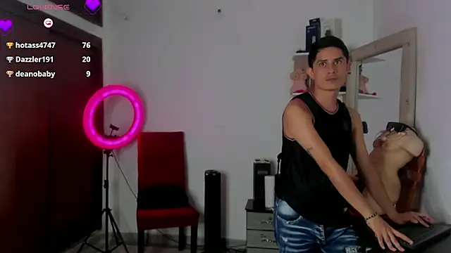 Chatroom XXX en direct de wickedboy_twin1
