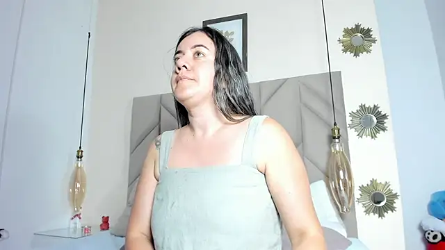 AmelieCrow – live chatrum