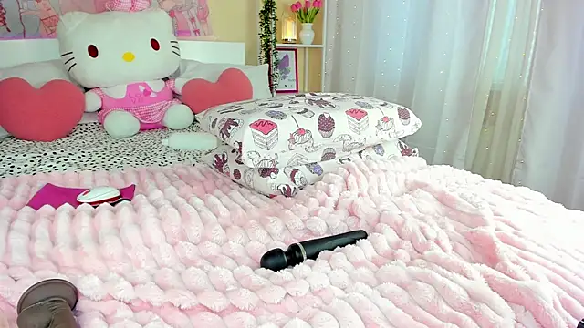 Chat +18 de kuraii1_ ao vivo