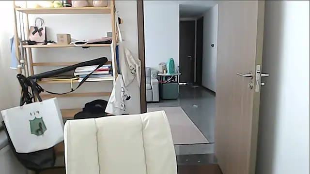 Mimi-cnbaby Adlı Modelin Canlı XXX Sohbeti