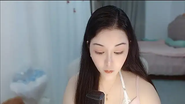Amy-cnbabyのライブXXXチャット