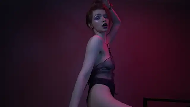 XXX chat uživo modela ginger_hugs