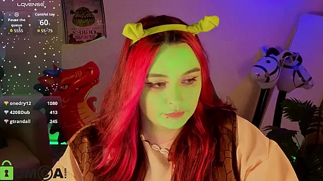 Mia_R0ss Chat XXX in diretta