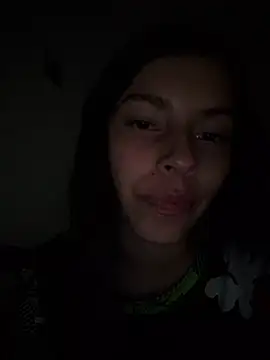 IrisBound's Live XXX Chat