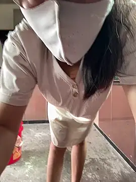 cmvoo 即時 XXX 聊天