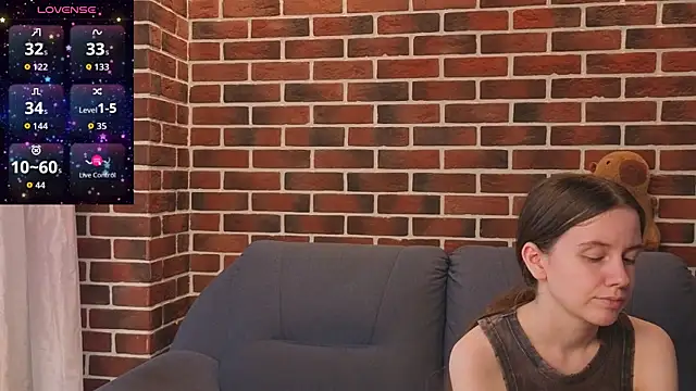 Chat XXX en directo de MyrtaMcclaney