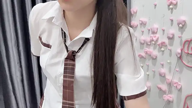 Chat XXX en directo de KaleAnisa