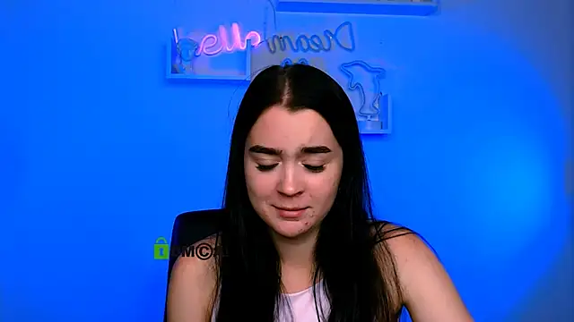 Chat +18 de monica_xcx ao vivo