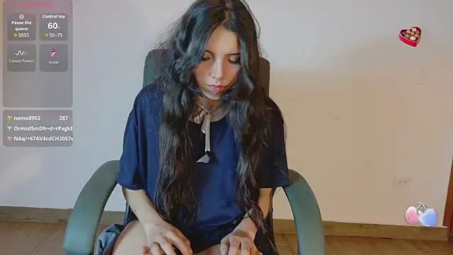 moon2_1_'s Live XXX Chat