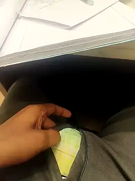 hotboy43339's Webcam Show