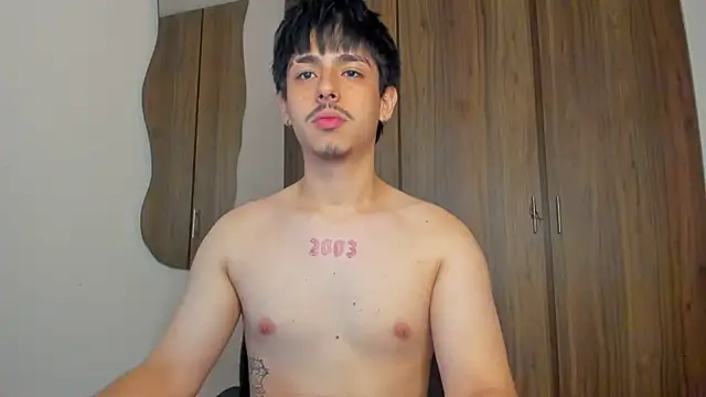Maximo_Miller 现场XXX聊天
