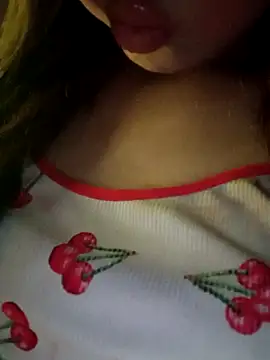 youka_trn Webbikameraesitys