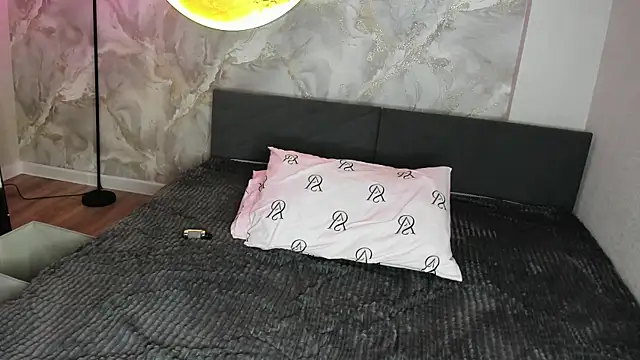 XXX chat uživo modela Sweet_Angelll