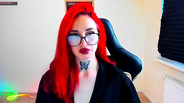 Chat +18 de your_tora ao vivo