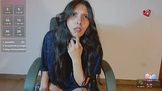 moon2_1_ Chat XXX live